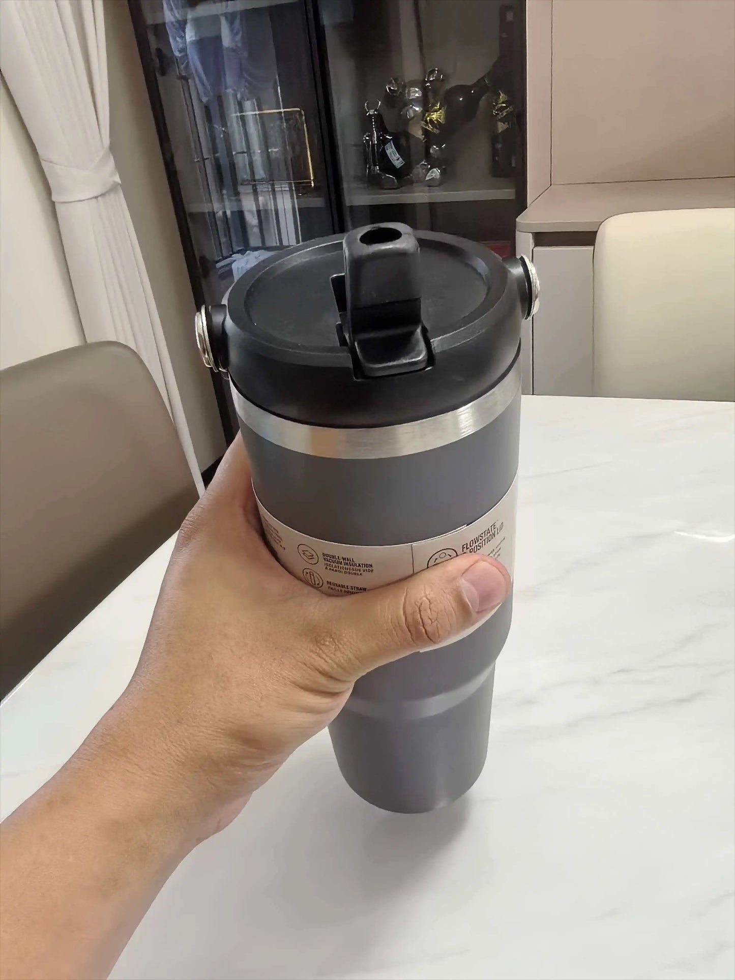 30OZ IceFlow™ Flip Straw Tumbler | 0.89L